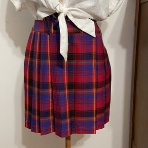 VTG 90’s  Tartan Style Skirt